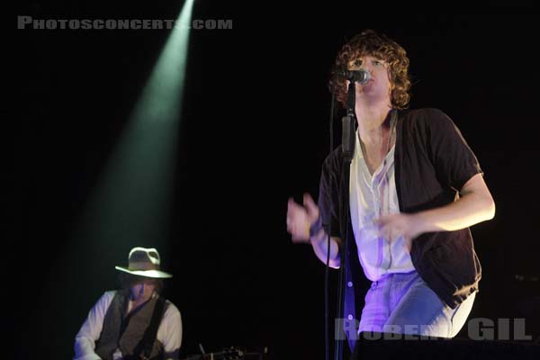 THE KOOKS - 2008-11-17 - PARIS - Zenith - 